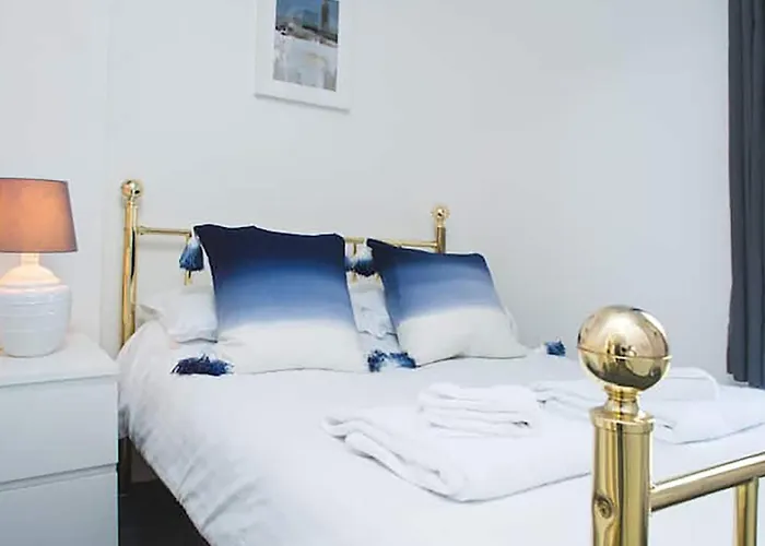 Shirehampton * Bristol