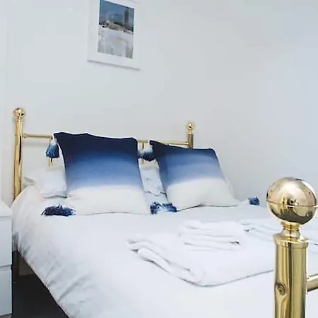 Shirehampton * Bristol